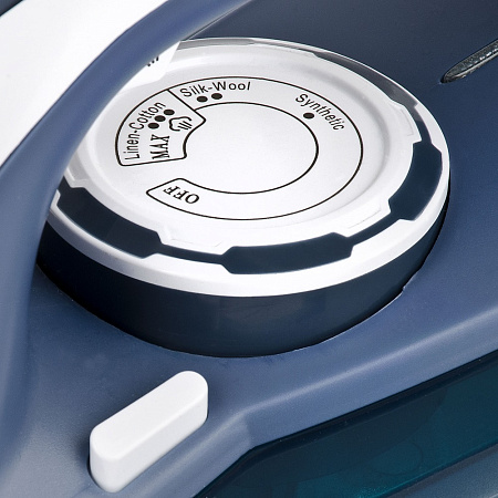 Girmi Steam Iron ST61