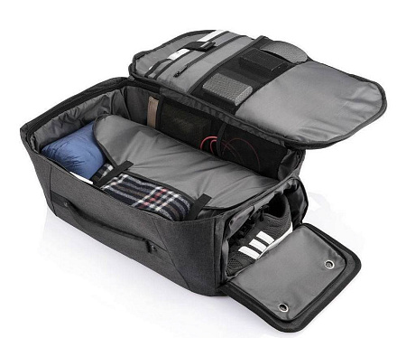 15.6" Bobby Duffle Anti-Theft backpack, Black, P705.271 15.6" Bobby Duffle Anti-Theft backpack, Black, P705.271