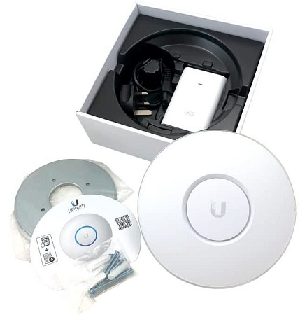 Wi-Fi AC Dual Band Access Point Ubiquiti "UAP-nanoHD", 2033Mbps, 4x4MU-MIMO, PoE Wi-Fi AC Dual Band Access Point Ubiquiti "UAP-nanoHD", 2033Mbps, 4x4MU-MIMO, PoE