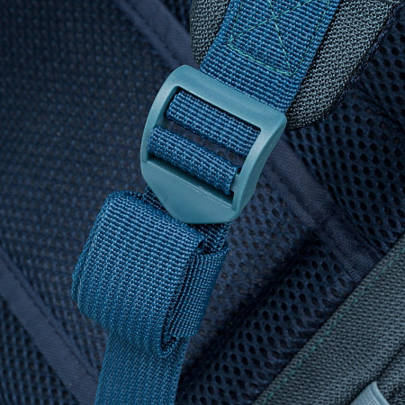 17.3" NB backpack - Rivacase 8460 Aquamarine (Bulker) 17.3" NB backpack - Rivacase 8460 Aquamarine (Bulker)