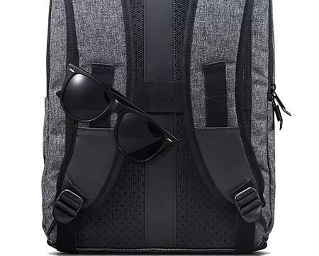 15" NB backpack - Lenovo Legion 15.6 Recon Gaming Backpack (GX40S69333)