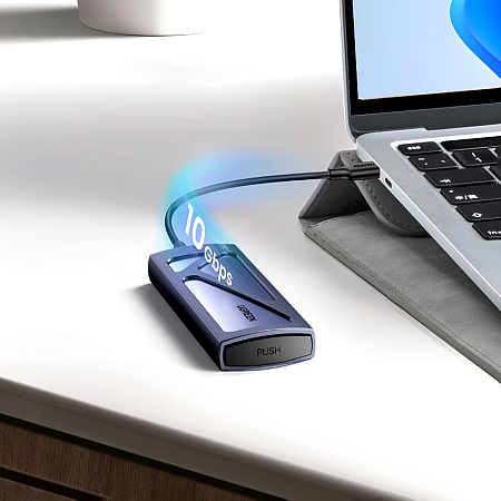UGREEN M.2 NVMe SSD Enclosure