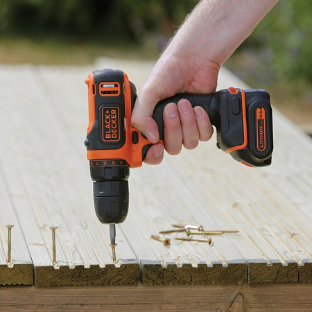 Drill/Driver Black+Decker (BDCDD12B-QW) 10.8V Li-Ion 2x1.5 Ah, LED, 0-550 rpm, 26 Nm